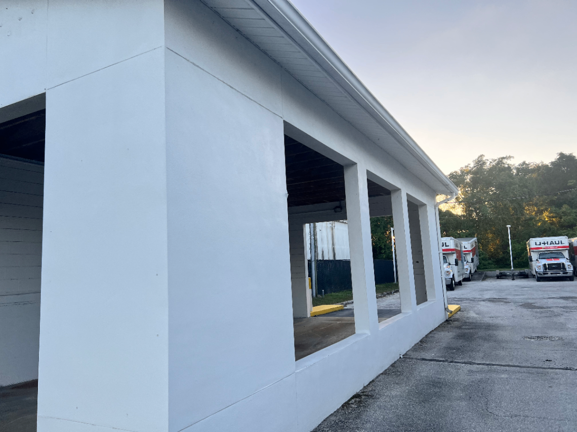[Land O' Lakes][fl] food truck location and space for rent