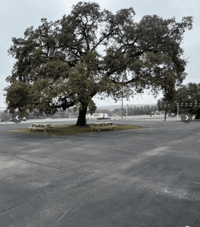 Great High Traffic Location Off I35 and I-14 Belton Tx