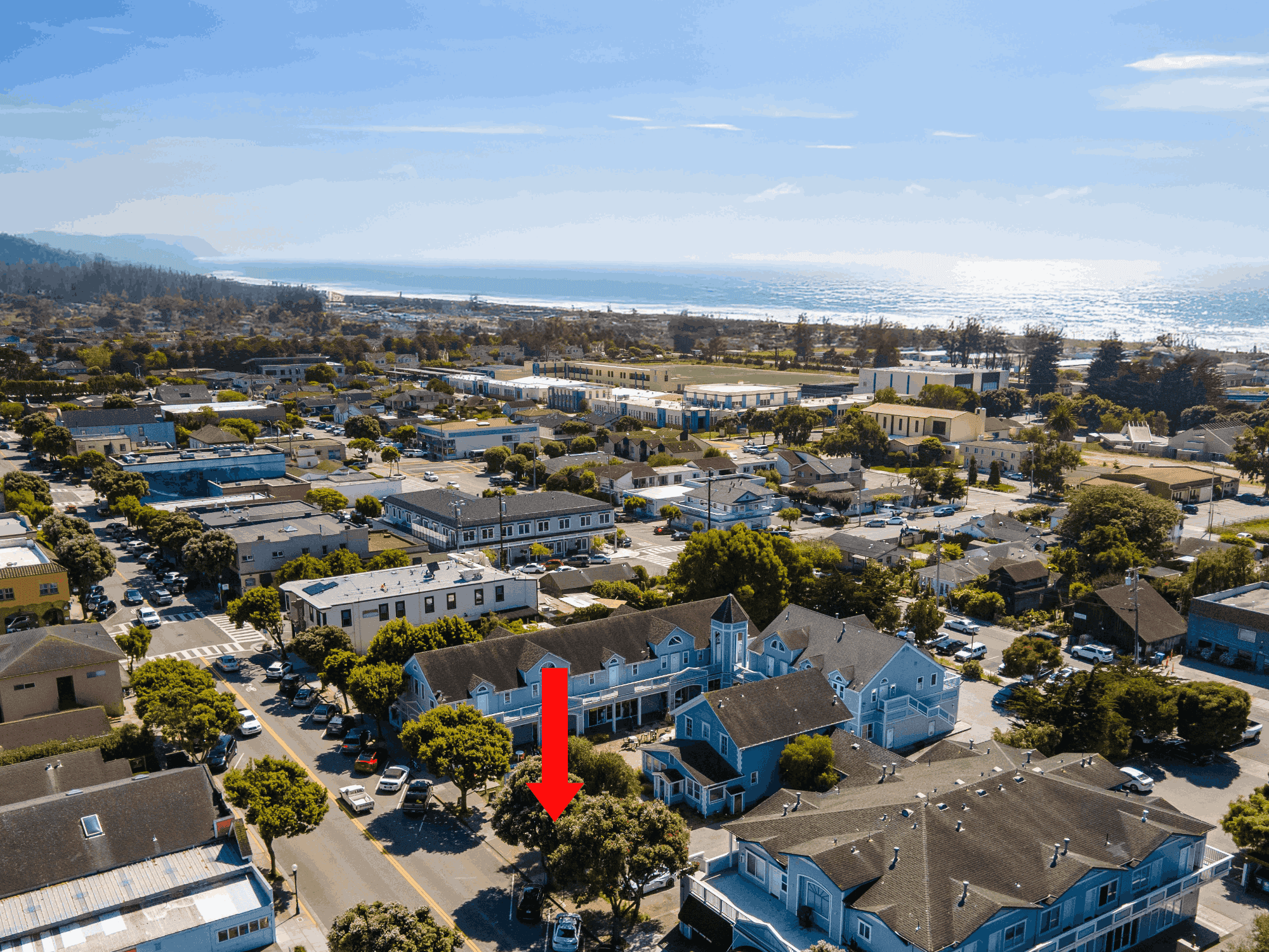 Bythesea Half Moon Bay