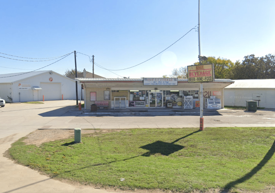 [Denton][tx] food truck location and space for rent