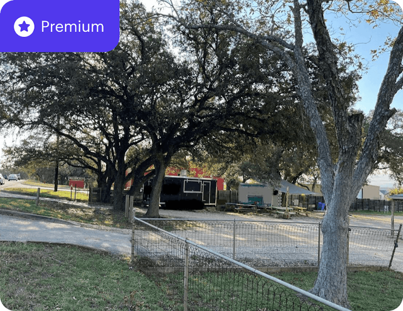 Downtown Dripping Springs Food truck space for rent