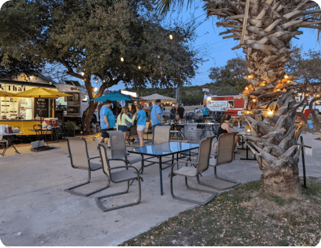 Food Truck space for rent in Lago Vista Food Park
