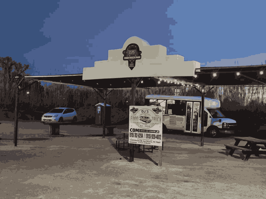 DJ's Food Truck Park