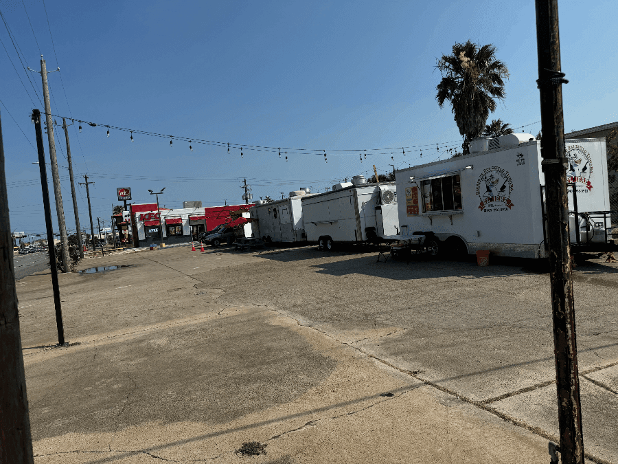 Exit 61st. Street Food Truck/Trailer Park