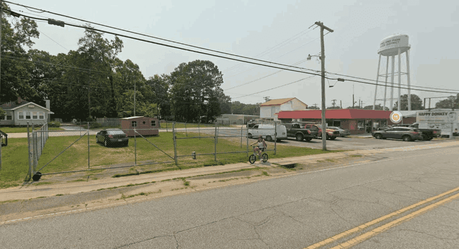 S Main St. in South Anderson