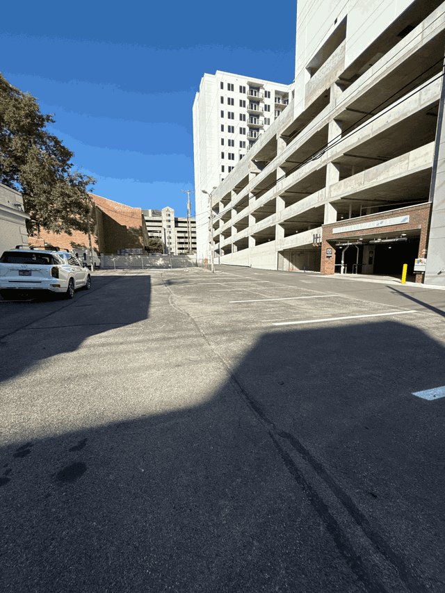 Midtown- Novel Eye Care Parking