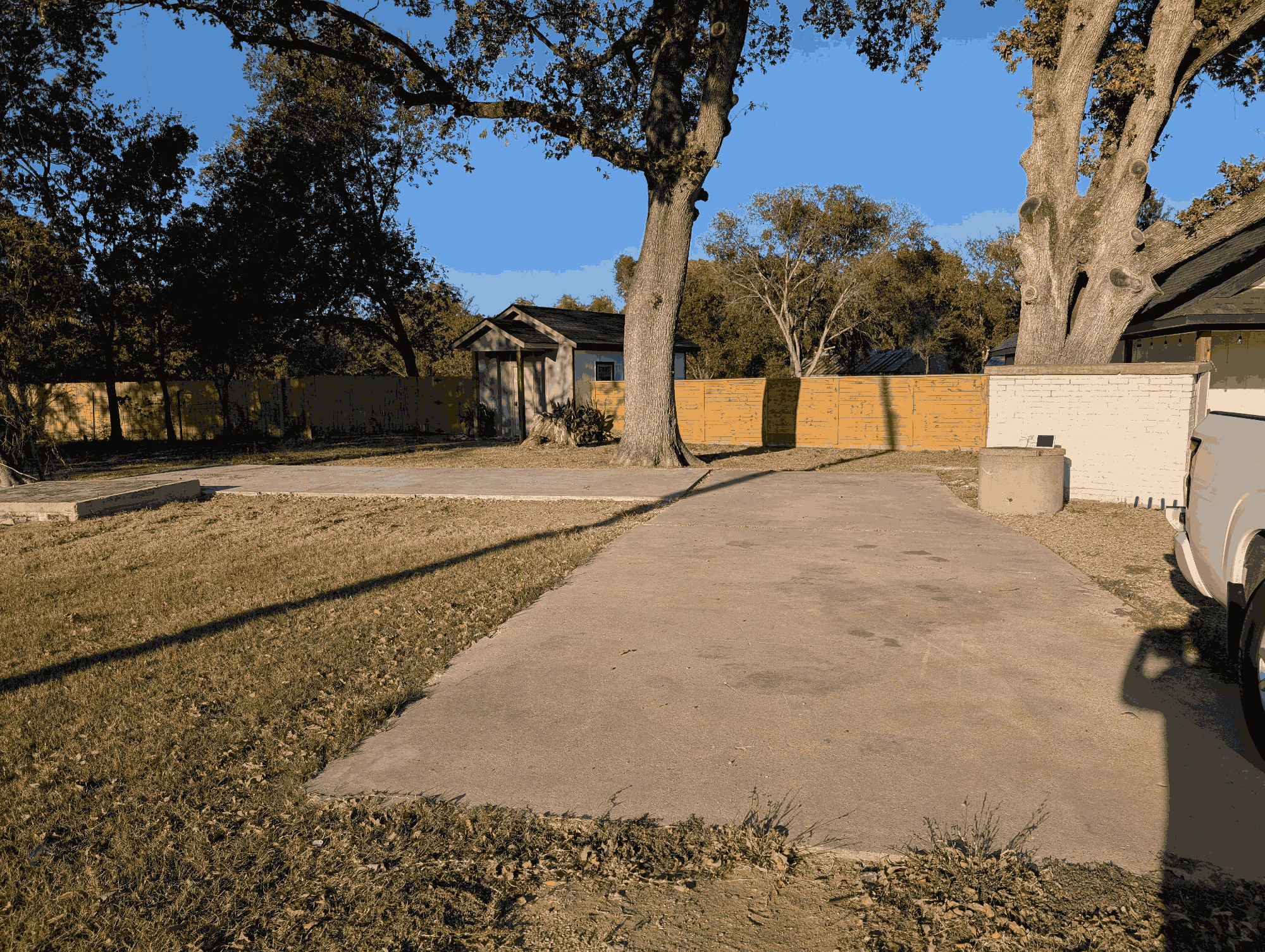 The Den Near Cedar Creek Lake