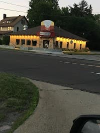 Full Time Space Available for Rent