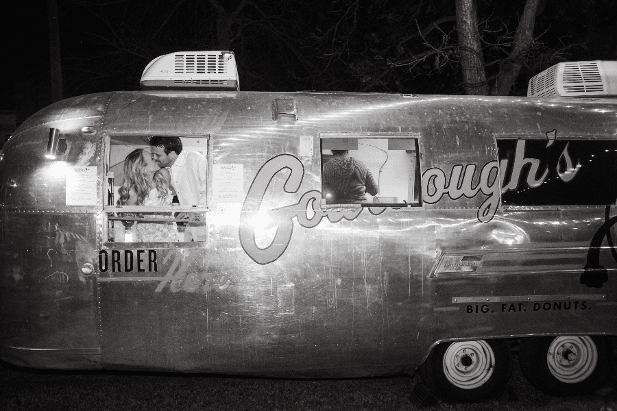 Rent a Food Truck for a Wedding