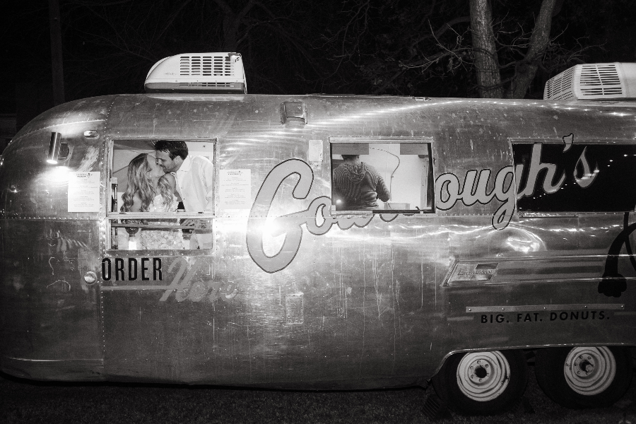 Rent a Food Truck for a Wedding